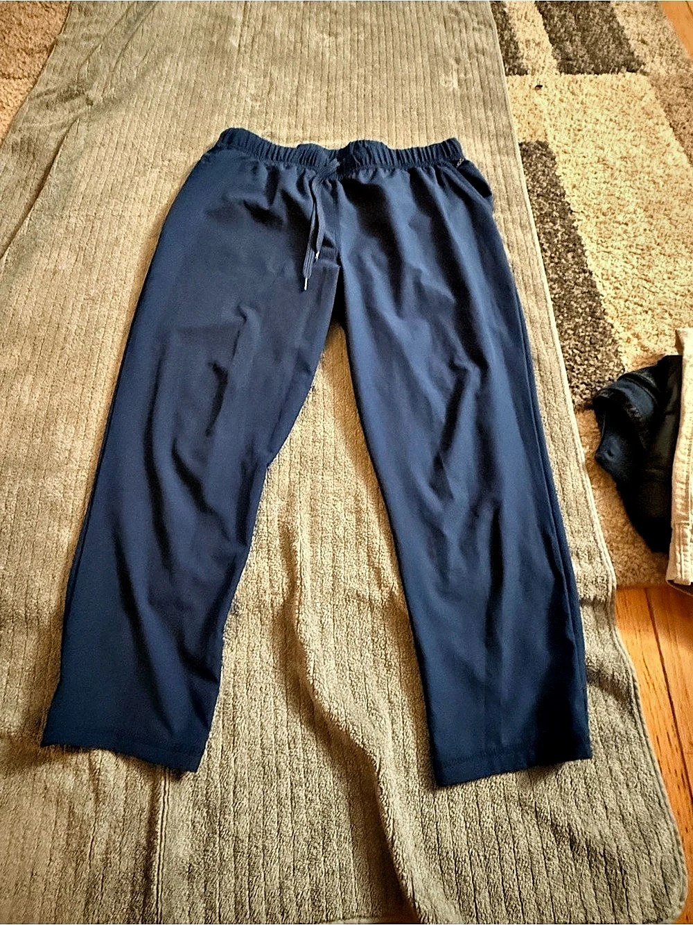 Jockey Women's Petal Tulip Tapered Scrub Pant Blue Medium